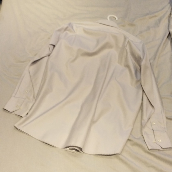 Jones New York Dress Shirt - Picture 3 of 4